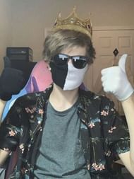 Ranboo with his iconic mask (Image via YouTube Wiki)